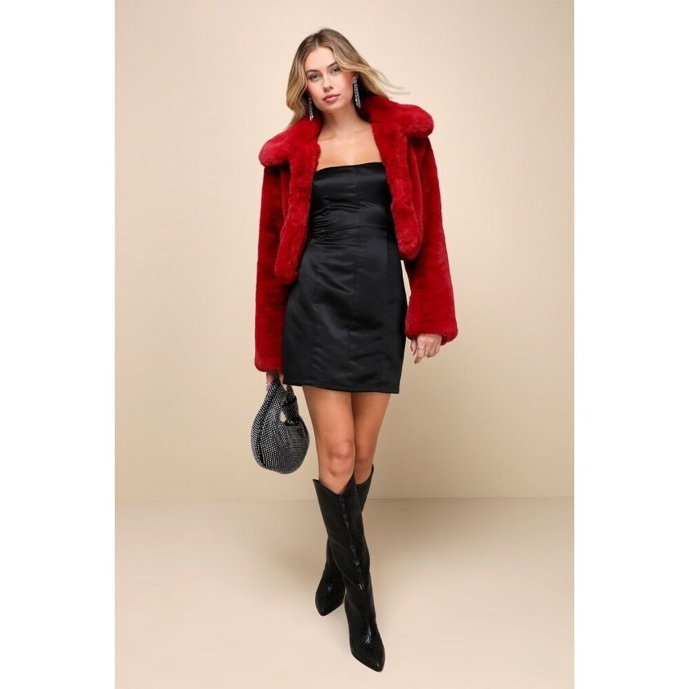 Lulus Red Faux Fur Collared Cropped Jacket - Size S - Never worn!
